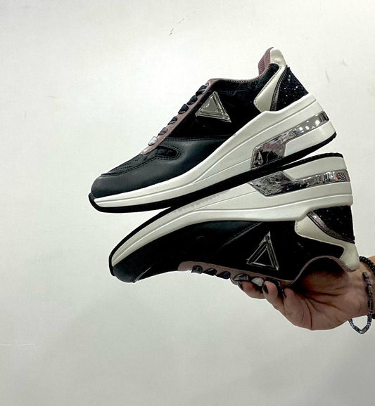 Sneakers Gaudi Donna Collezione Iconica V34-63480