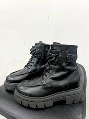 Stivaletti Donna In Pelle Nero Giardini I206081D/100