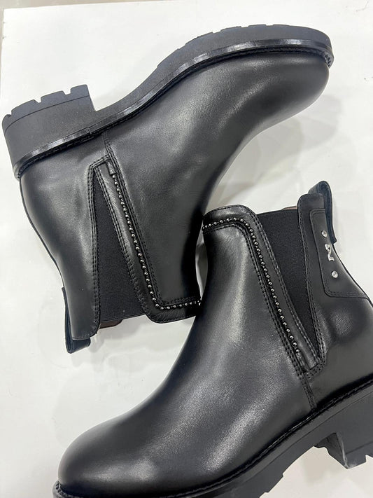 Stivaletti Donna In Pelle Nero Giardini I205800D