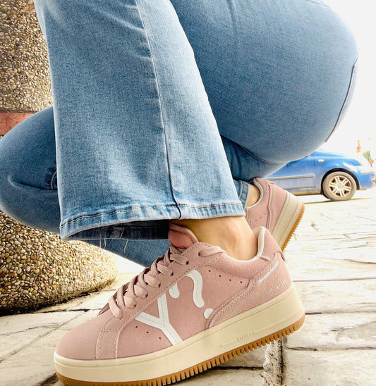 Sneakers Donna Ynot? NEW YORK