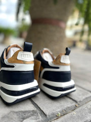 Geo Road Capri sneakers in eco nappa liscia Bianche/BLU U095 300B