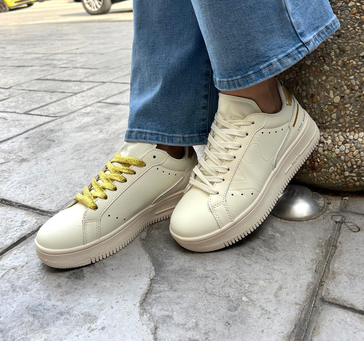 Sneakers Donna Ynot? NEW YORK