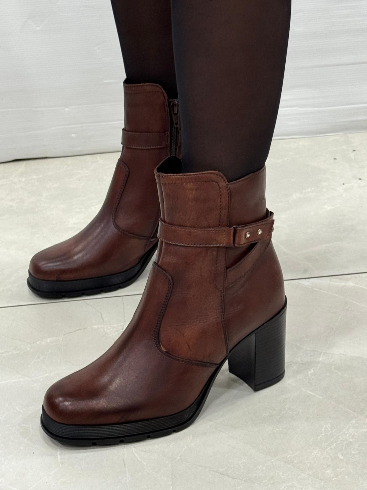 Stivali Donna Agorà FRN02/524