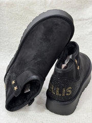 Eskimo Donna Marc Ellis LOOMY 1002