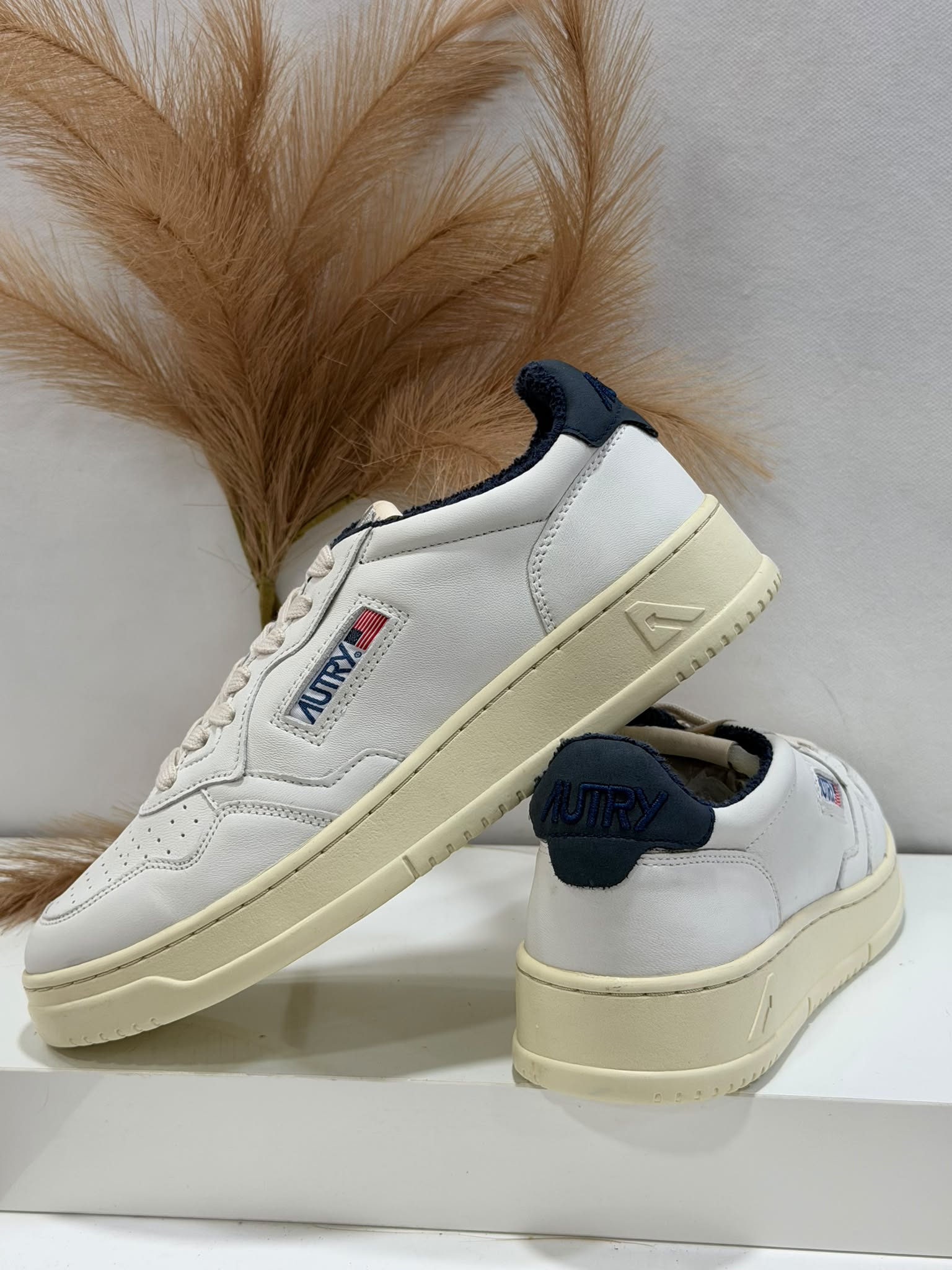 SNEAKERS AUTRY UOMO MEDALIST LOW AULM SP02