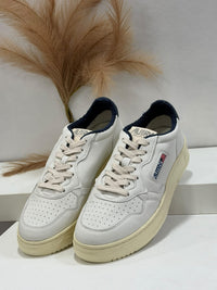 SNEAKERS AUTRY UOMO MEDALIST LOW AULM SP02