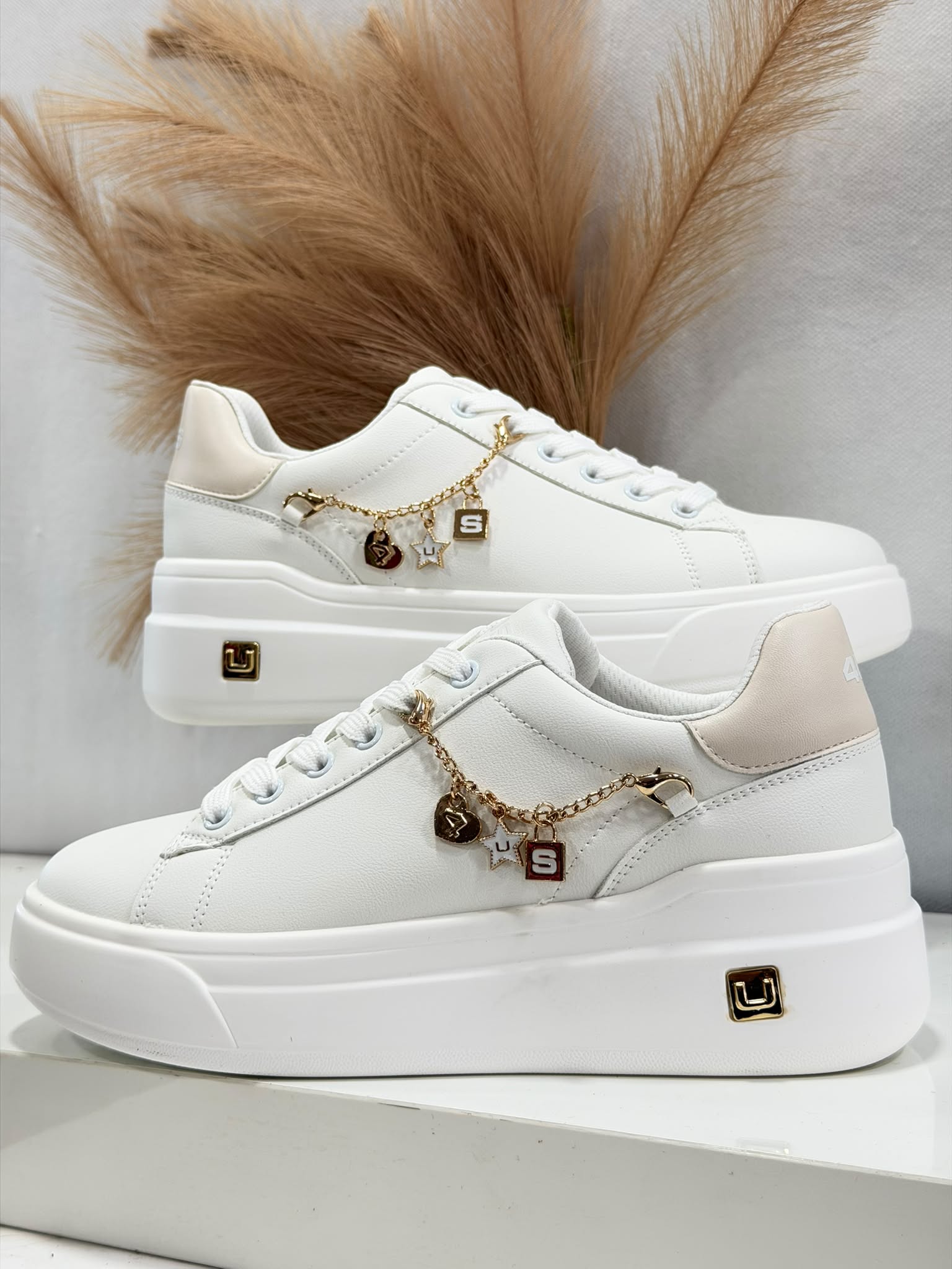 Sneakers Cesare Paciotti Donna  4BX260
