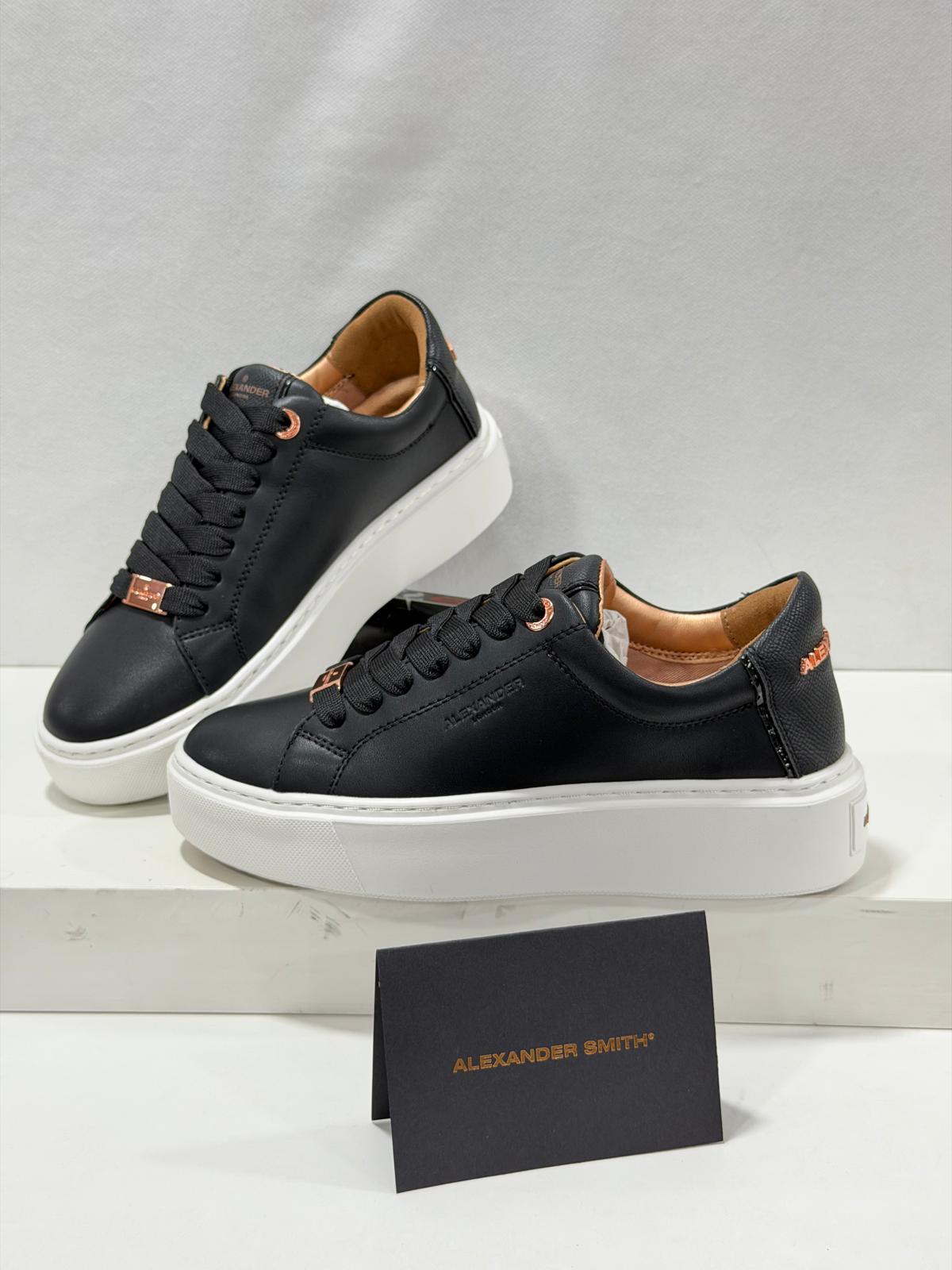 Sneakers Donna Alexander Smith London