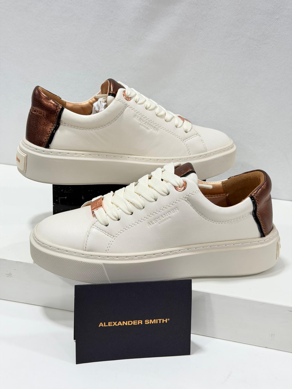 Sneakers Donna Alexander Smith London