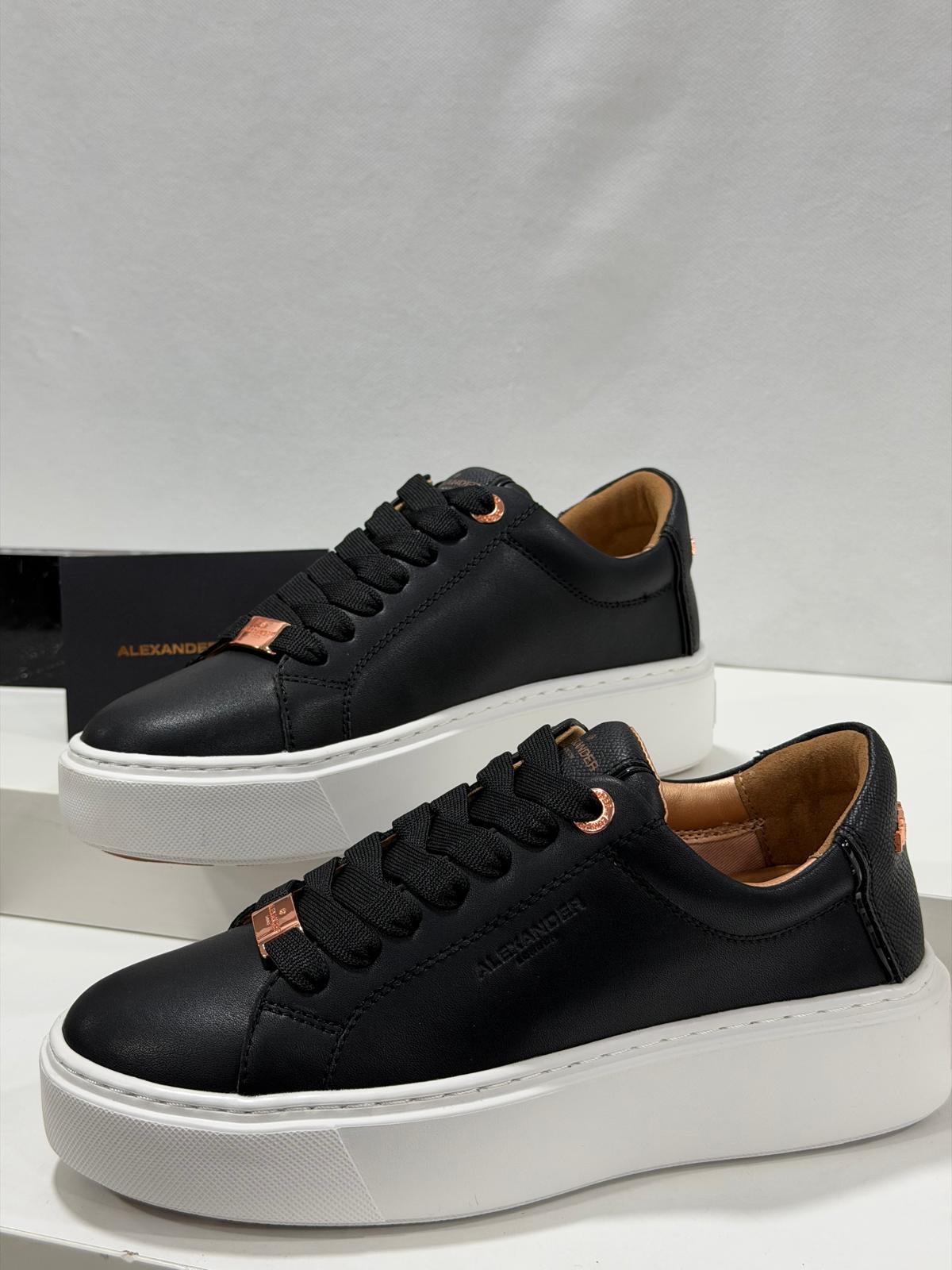 Sneakers Donna Alexander Smith London