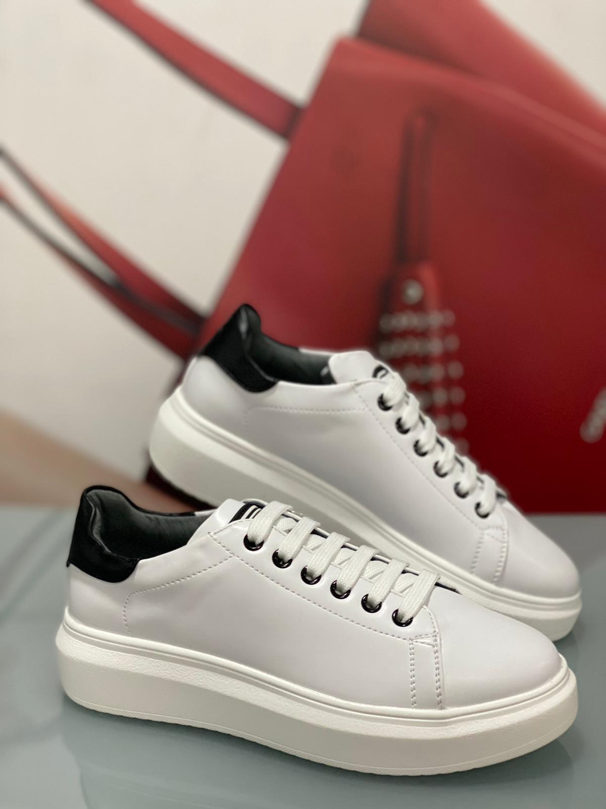 Sneakers Byblos Bianco/Nero - Nero/Bianco BB-030